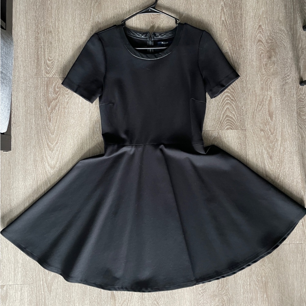 Black Mini Dress - Babydoll Fit